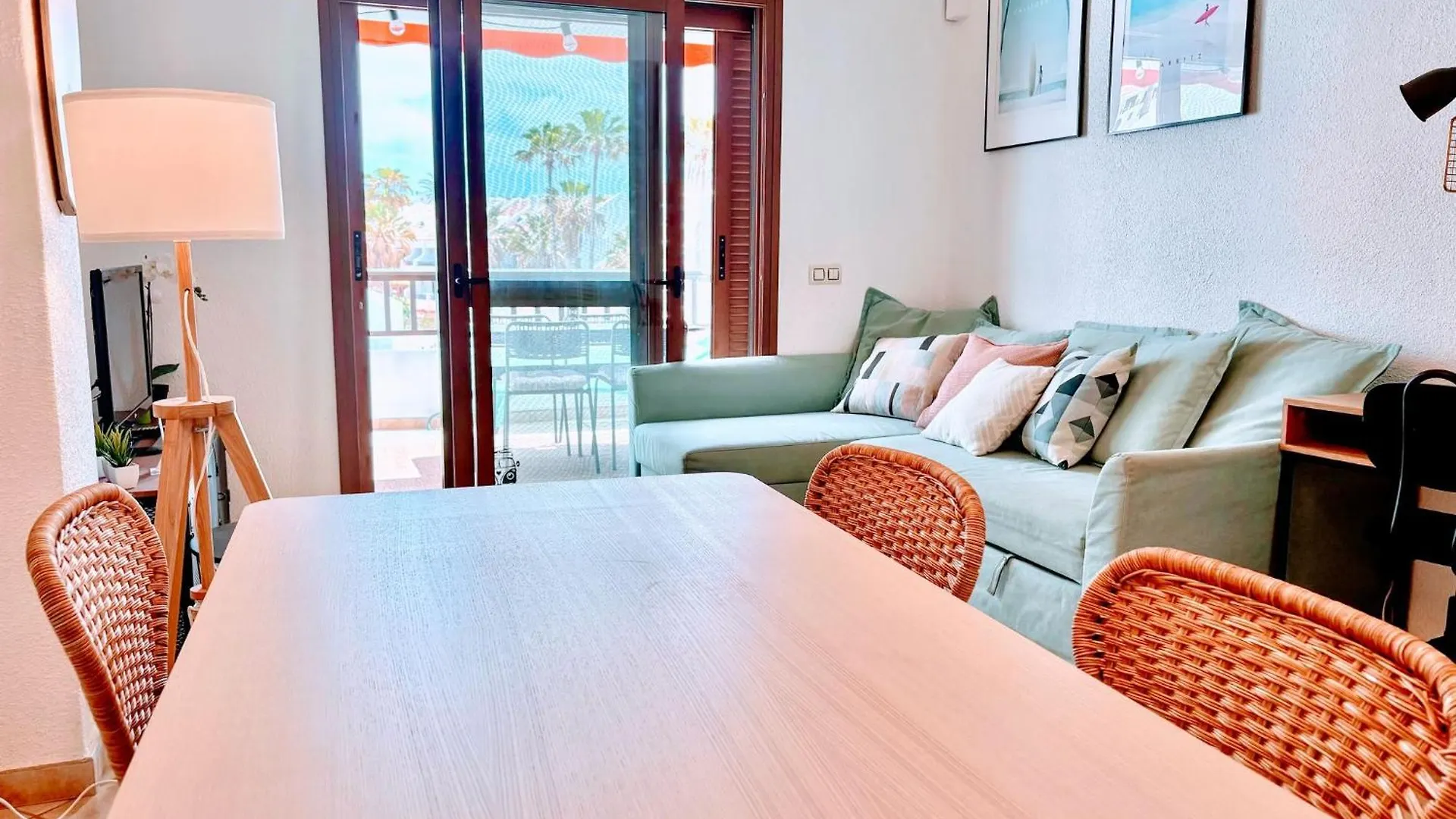 Duplex South Vibes Parque Santiago 2 Apartment Playa de las Americas  0*, Playa de las Americas (Tenerife)